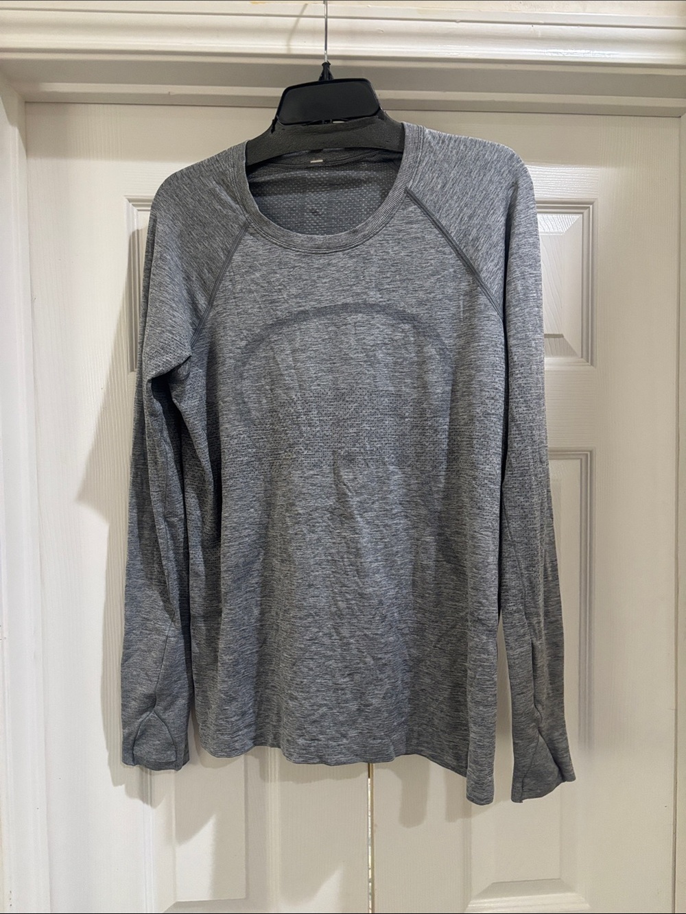 lululemon athletica Heather Gray Long-Sleeve Crew